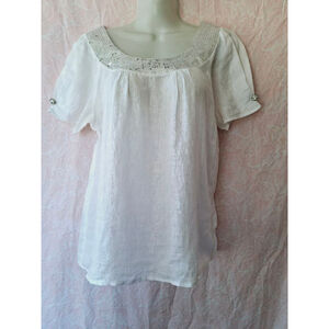 Karen Kane Top Size S White Linen silver sequin neck spring break Hamptons top